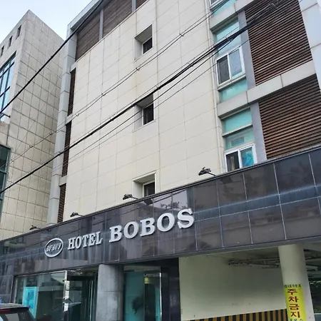 Bobos Hotel